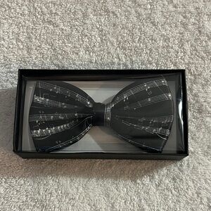 Tytus ties Black Music Note Bow Tie